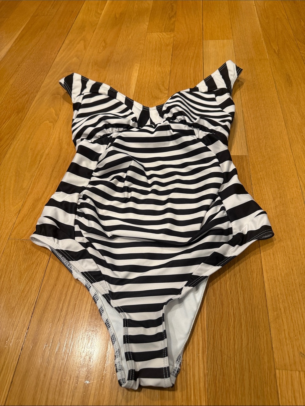 ASOS Swim women’s striped black / white one piece swimsuit size 2